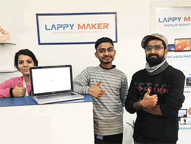 Akshay Daga Delightful Customers get their MacBook Device Fixed in Gurgaon